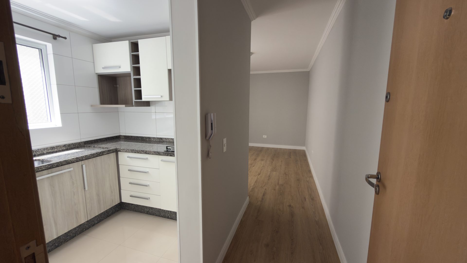 Apartamento Semi Mobiliado